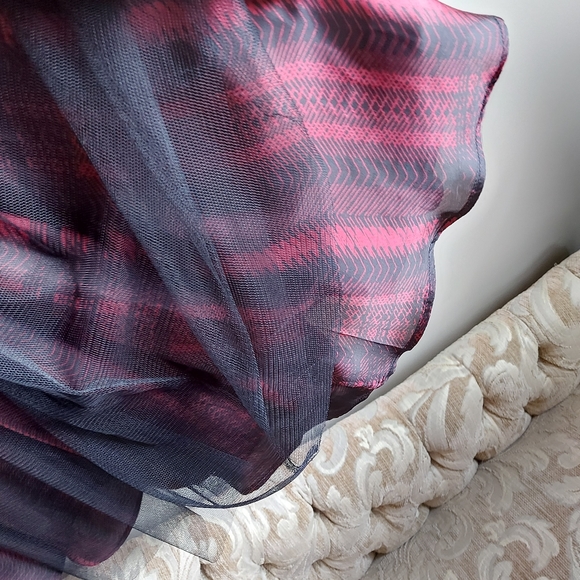 LOVE & LEGEND ♡ Ladies Dress - Picture 5 of 14